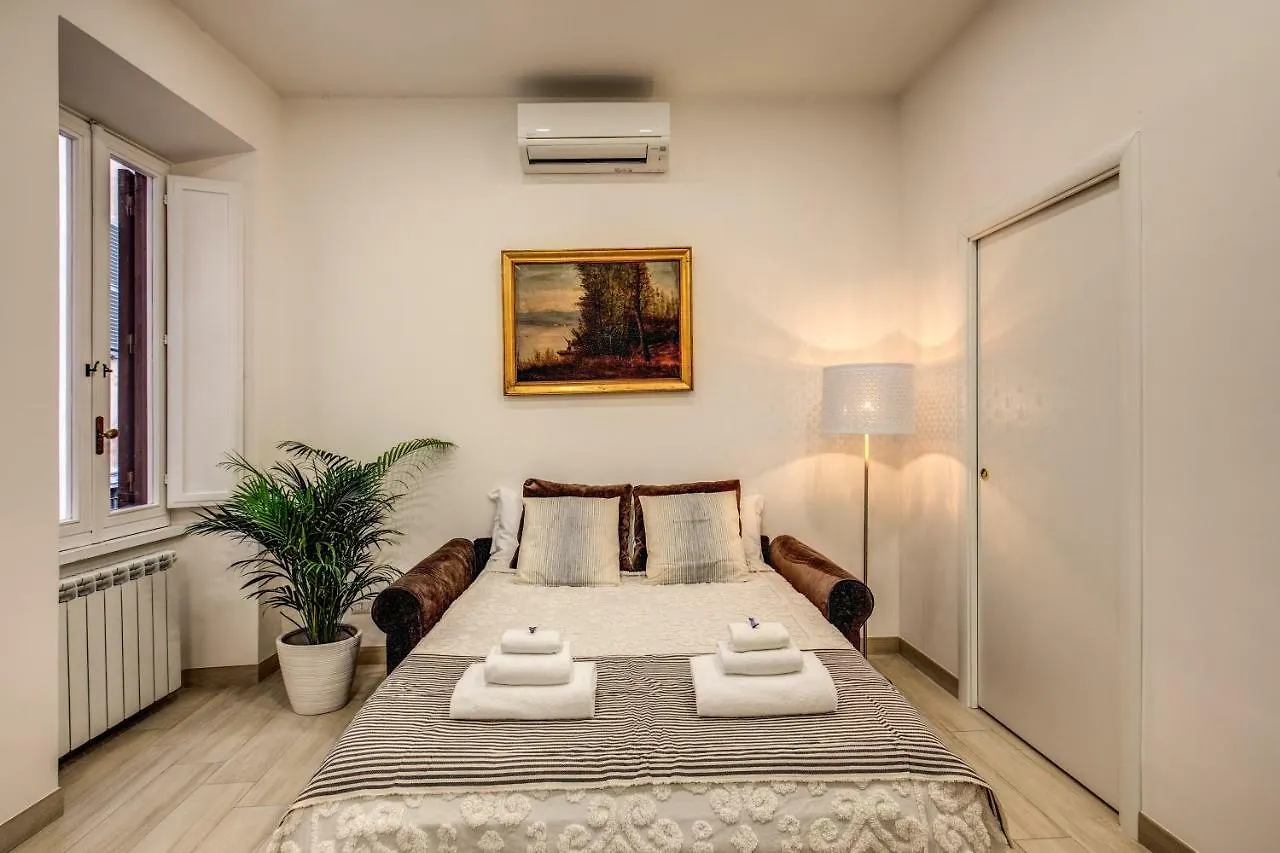 Appartamento Fresh House Borghese Roma 0*,  Italia