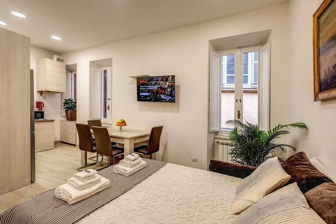Appartamento Fresh House Borghese Roma 0*,  Italia